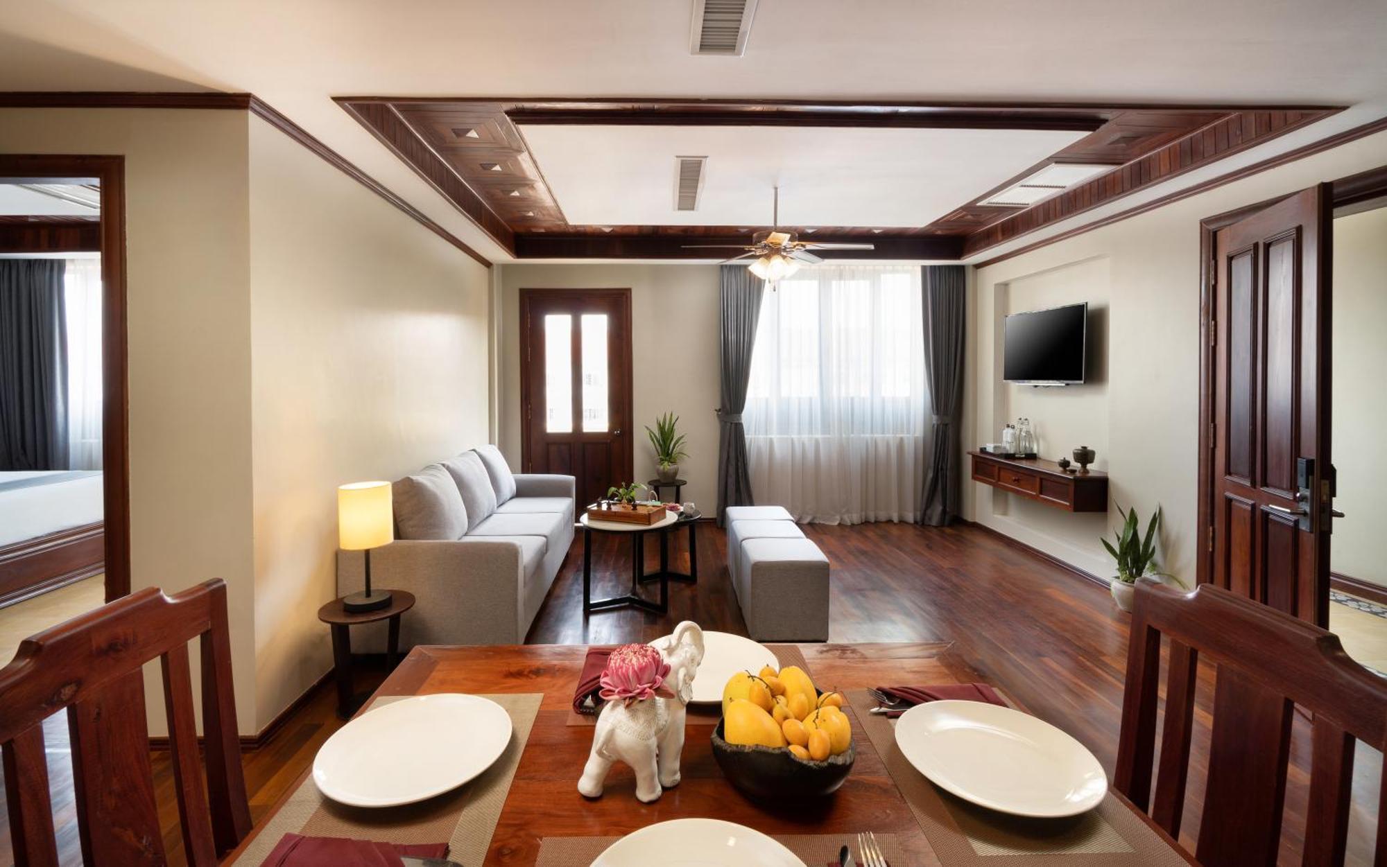 The Urban Otel Siem Reap Dış mekan fotoğraf