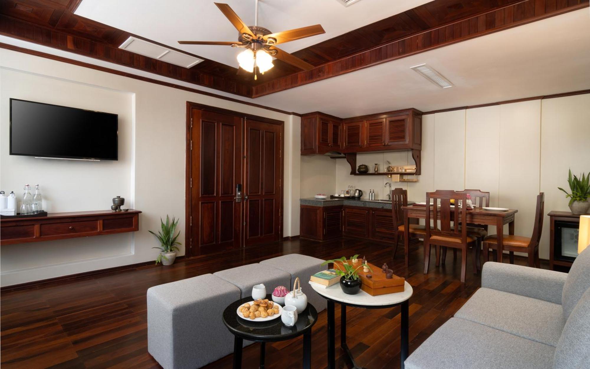 The Urban Otel Siem Reap Dış mekan fotoğraf